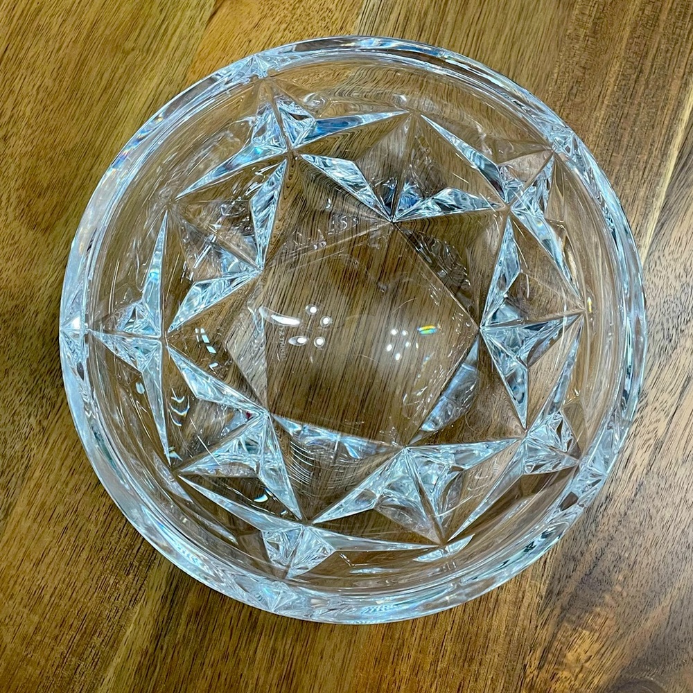 Vintage Tiffany Glass Bowl, Star Design, Cut Lead Crystal 71/2” diameter